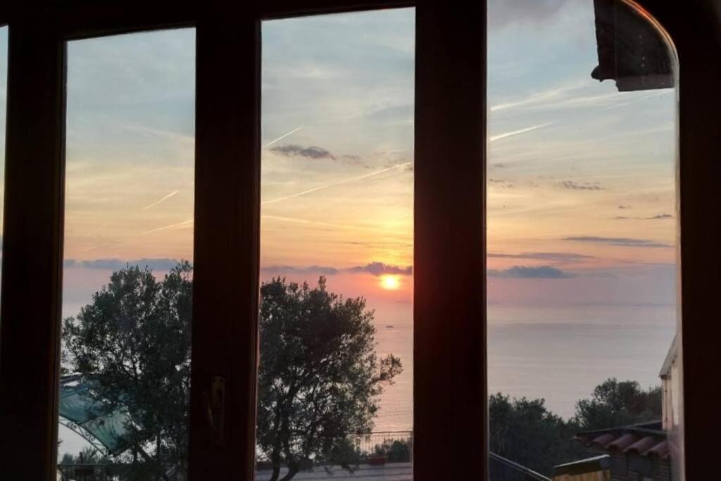 Villa Sun & Relax, Relaxing Location With Seaview Massa Lubrense Exterior foto