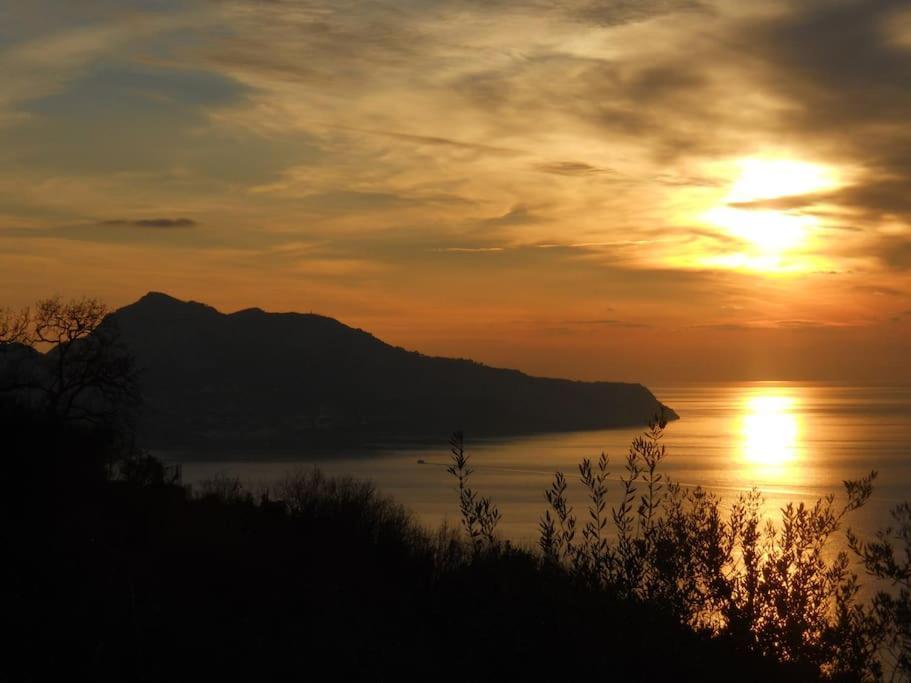Villa Sun & Relax, Relaxing Location With Seaview Massa Lubrense Exterior foto