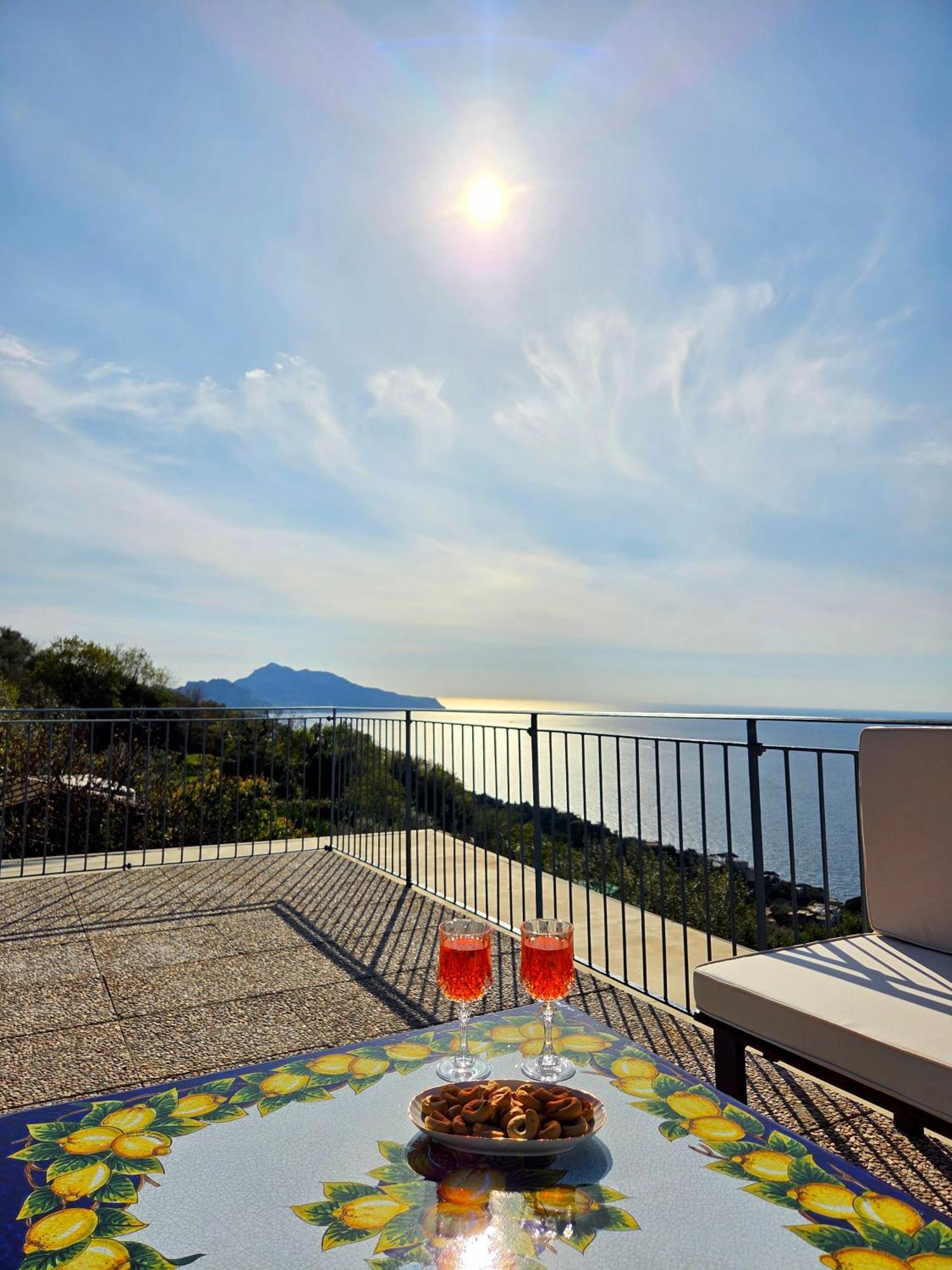 Villa Sun & Relax, Relaxing Location With Seaview Massa Lubrense Exterior foto